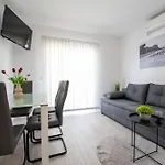 Kozina Apartman Zára