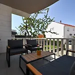 Kozina Apartman Zára